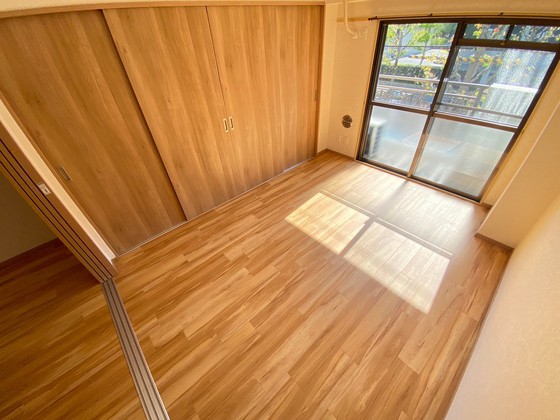 ジェームスプラザ