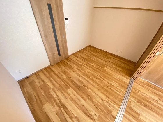 ジェームスプラザ