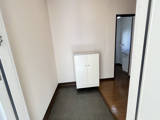 フレグランス三上 B棟