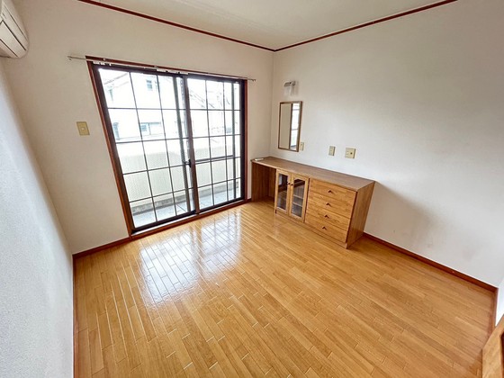 エステート10長束