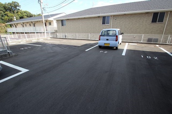 ニューマリッチフジモト