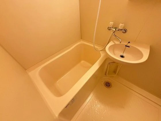 メゾンオートー