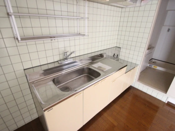 メゾンオートー