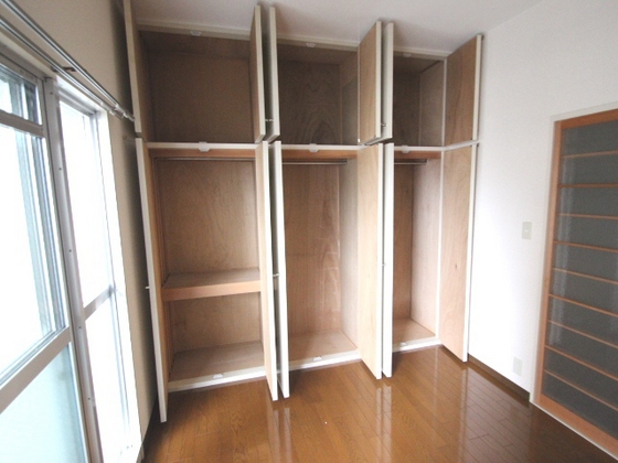 メゾンオートー