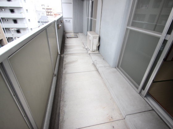 メゾンオートー