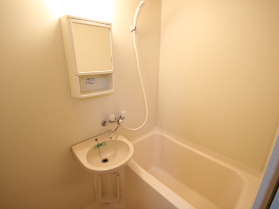 メゾンオートー