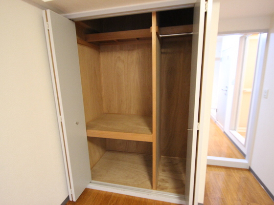 メゾンオートー