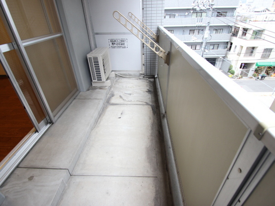 メゾンオートー