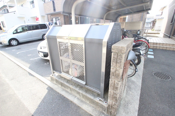 ヴィラ住吉 A棟