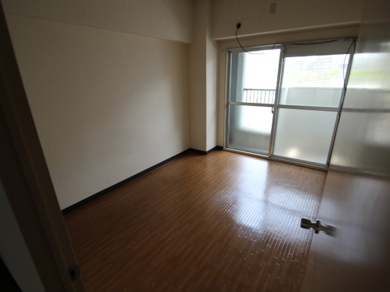 アップル比治山