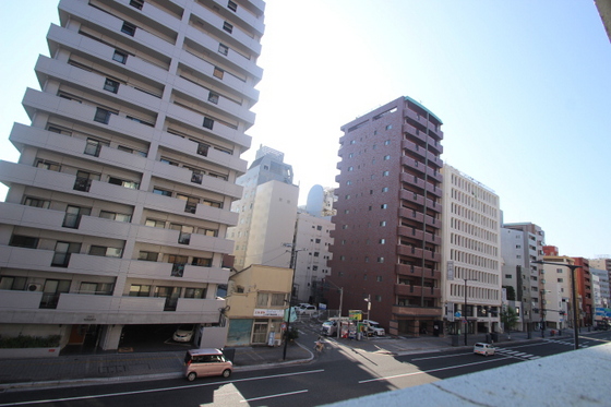 アップル比治山