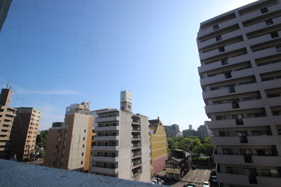 アップル比治山