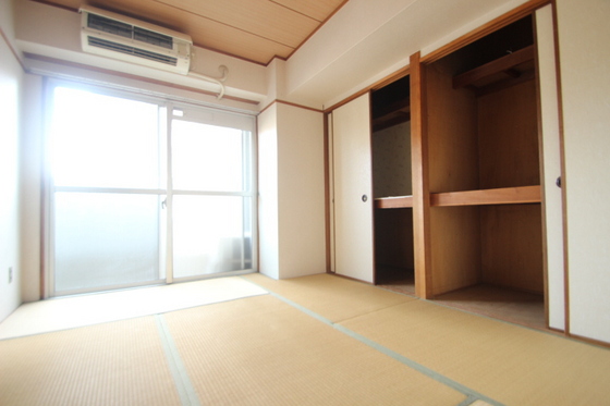 アップル比治山