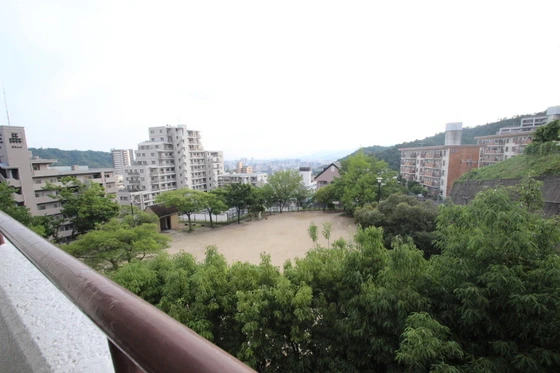 星和地所牛田コーポラス E棟