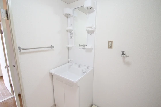 星和地所牛田コーポラス E棟