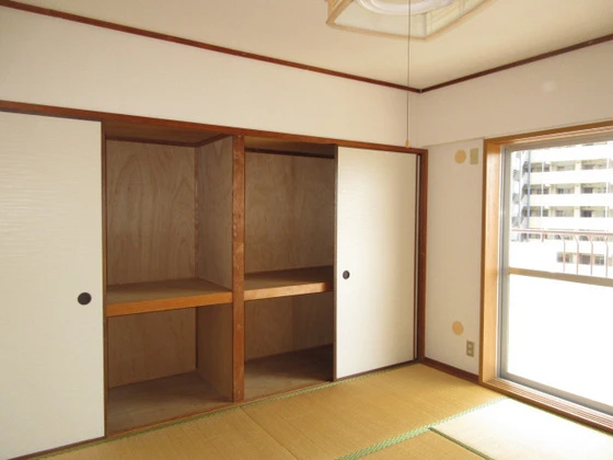 星和地所牛田コーポラス E棟