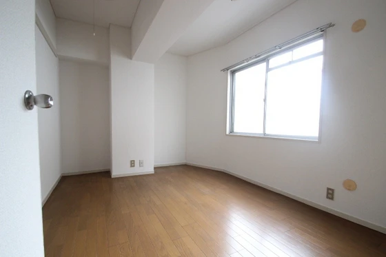 星和地所牛田コーポラス E棟