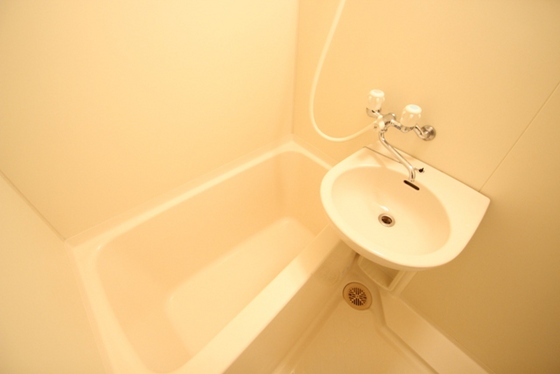 メルベーユ8番館