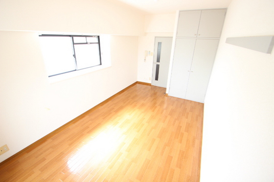 メルベーユ8番館