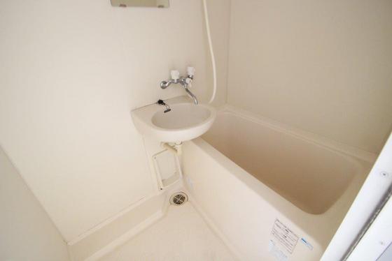 メルベーユ8番館