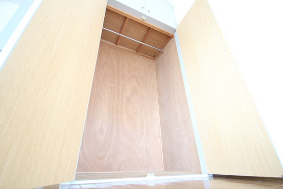 メルベーユ8番館