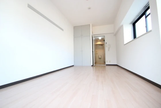 メルベーユ8番館