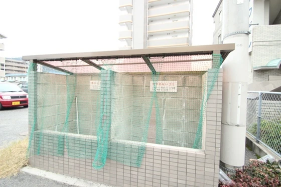 メルベーユ8番館