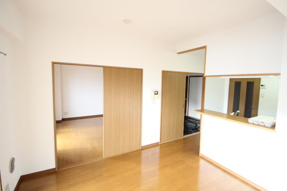 サンシャインハイム伊藤