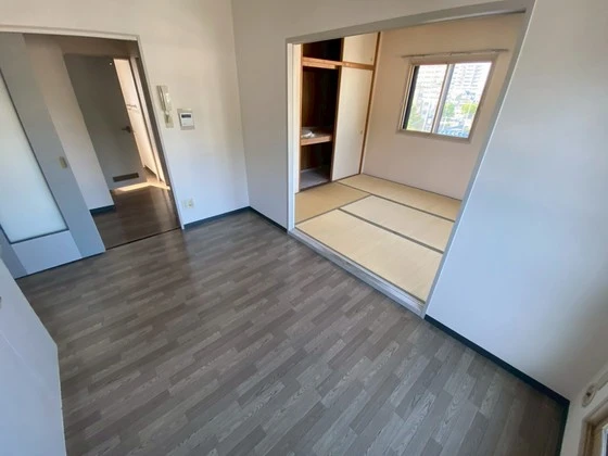 ヴィラシーン江波