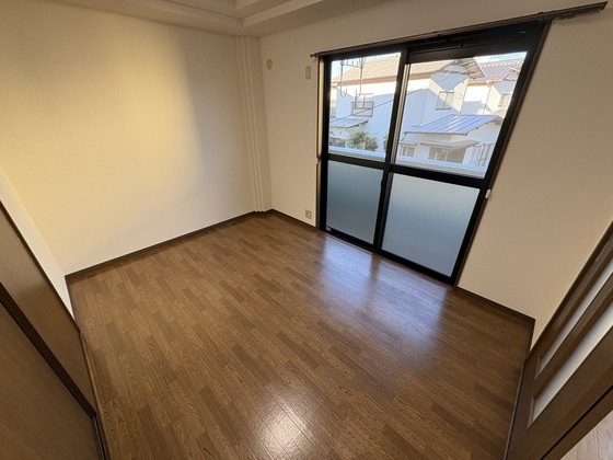 フォレストハイムD