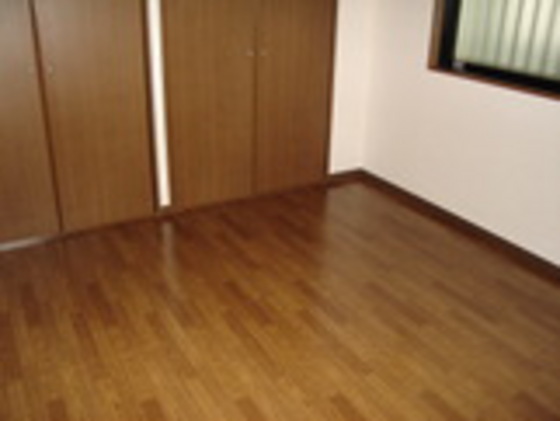 フォレストハイムD