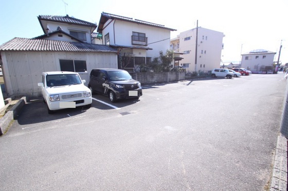 フォレストハイムD