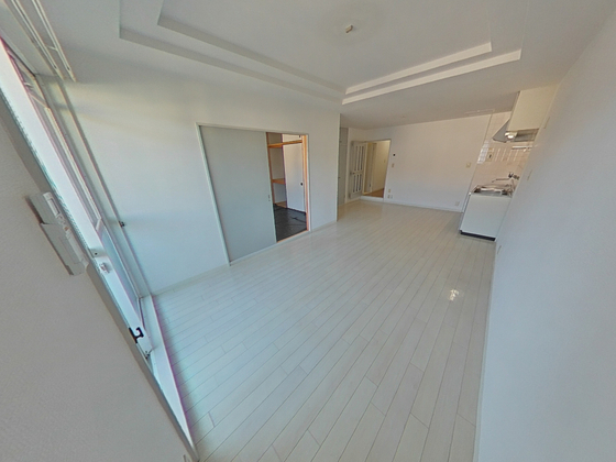 エクセレンス東野