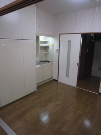 エスタシオン光町