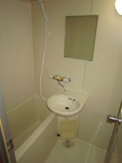 エスタシオン光町