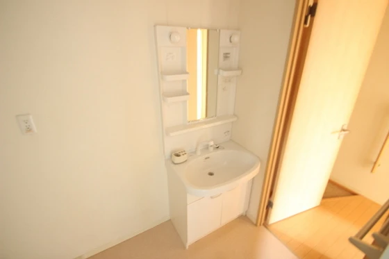 リアージュ B棟