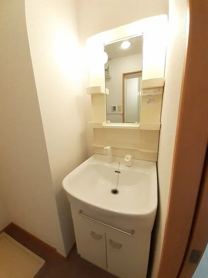 アヴニール東雲