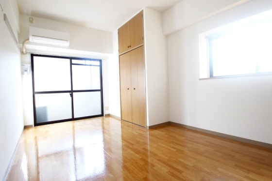 セブンセブン東本浦