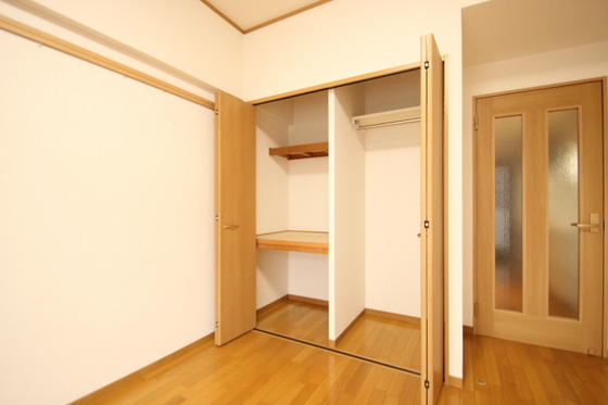 白島九軒町ハイツ