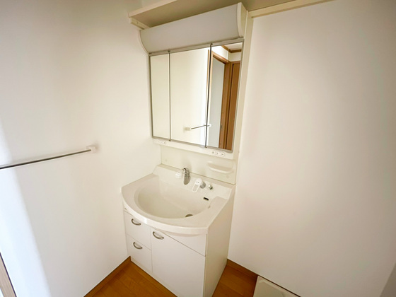 白島九軒町ハイツ