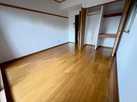 白島九軒町ハイツ