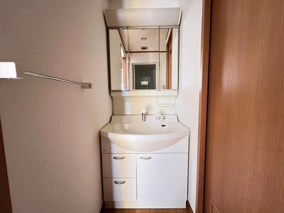 白島九軒町ハイツ