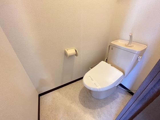 フィネスヒロタ