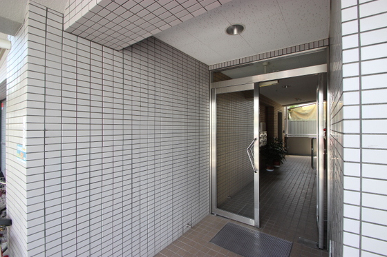 ファーレなかひろ