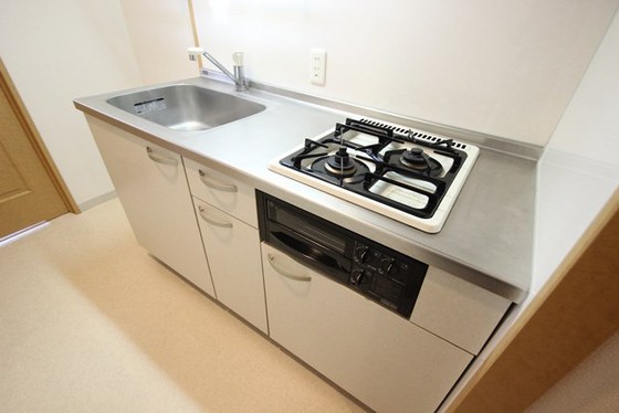 ロアール横川参番館