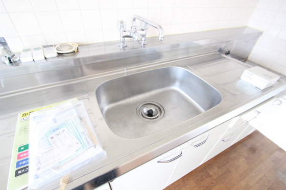 ファミール光町