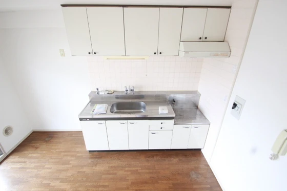 ファミール光町