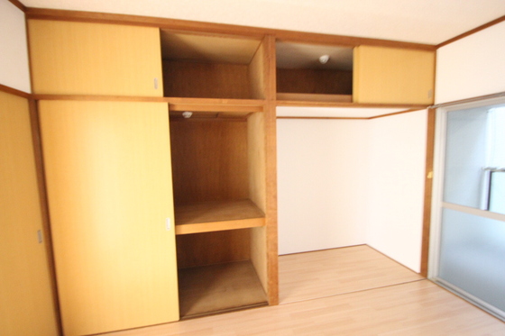 ハイタウン榎町