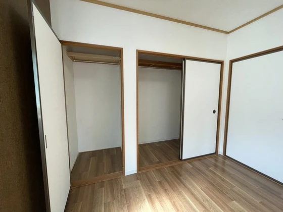 プレジールスミダ B棟