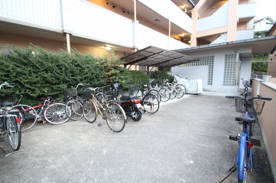 グリーンヴィラ府中B棟